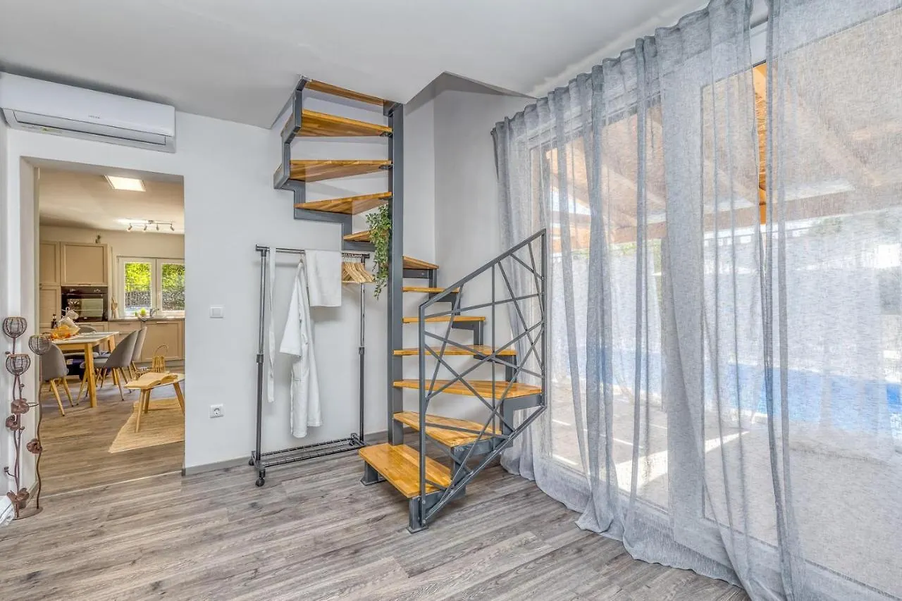 Vakantiehuis Holiday House Krase With Private Pool Smoljanci Kroatië