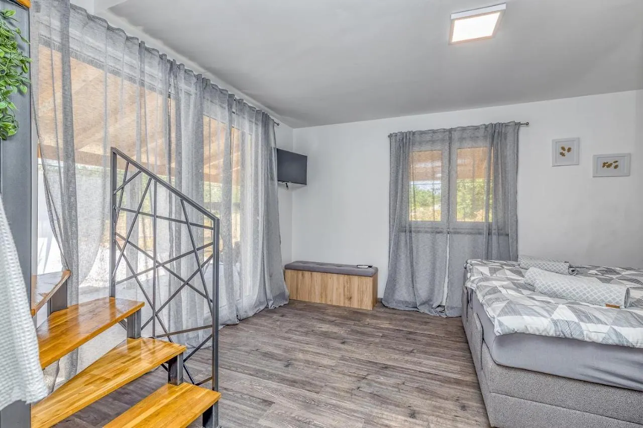 Holiday House Krase With Private Pool Smoljanci