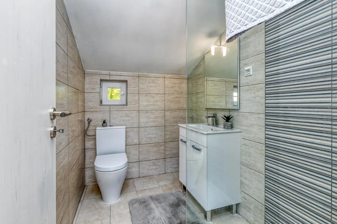 Holiday House Krase With Private Pool Smoljanci