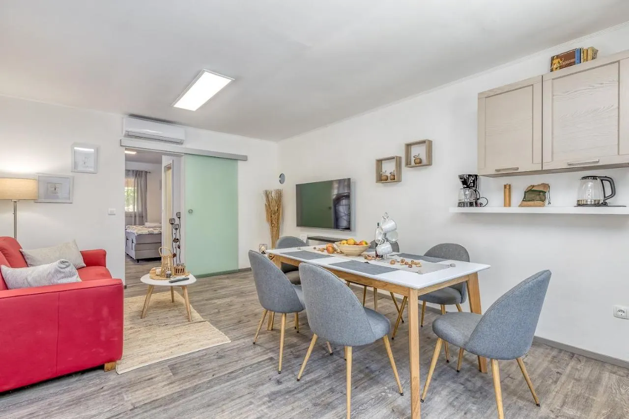 Holiday home Holiday House Krase With Private Pool Smoljanci